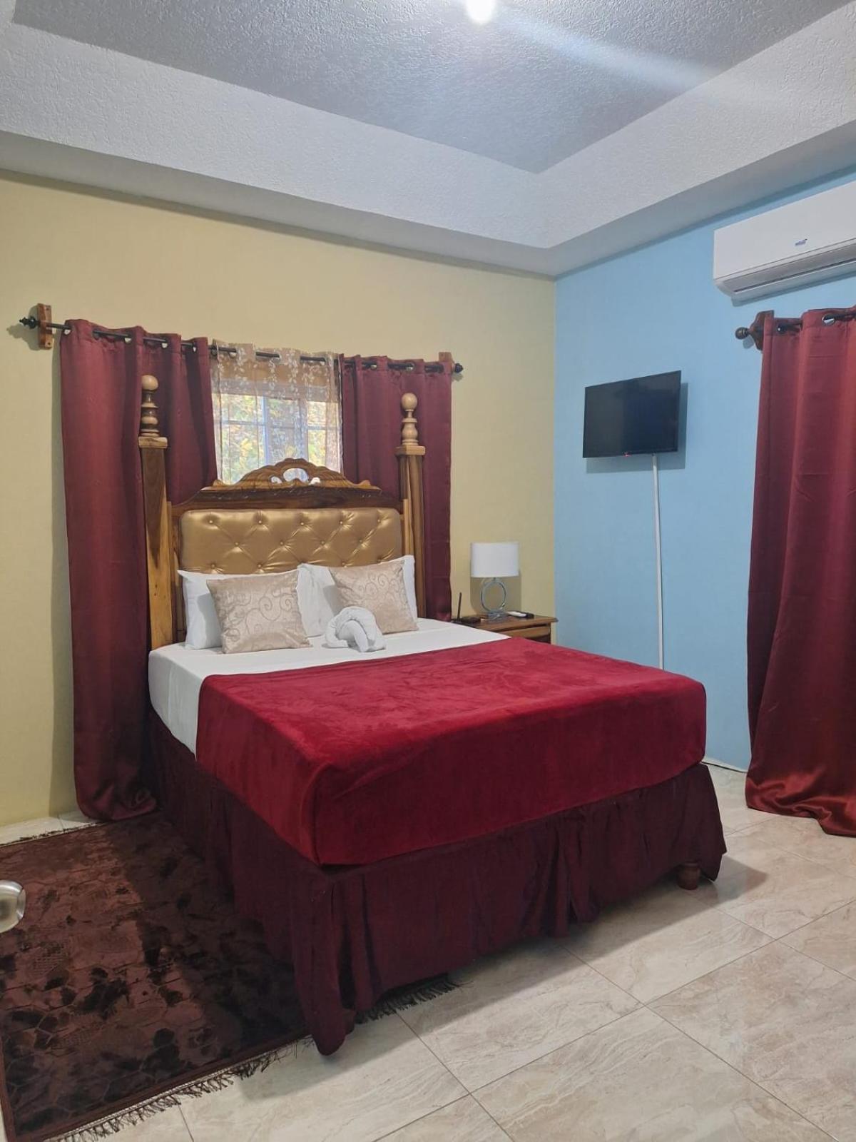 Hill View Vacational Rental ランアウェイ・ベイ エクステリア 写真